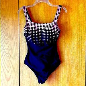 Vintage REEBOK Size 12 maillot SLIMMING one piece swimsuit black pink dots VGUC